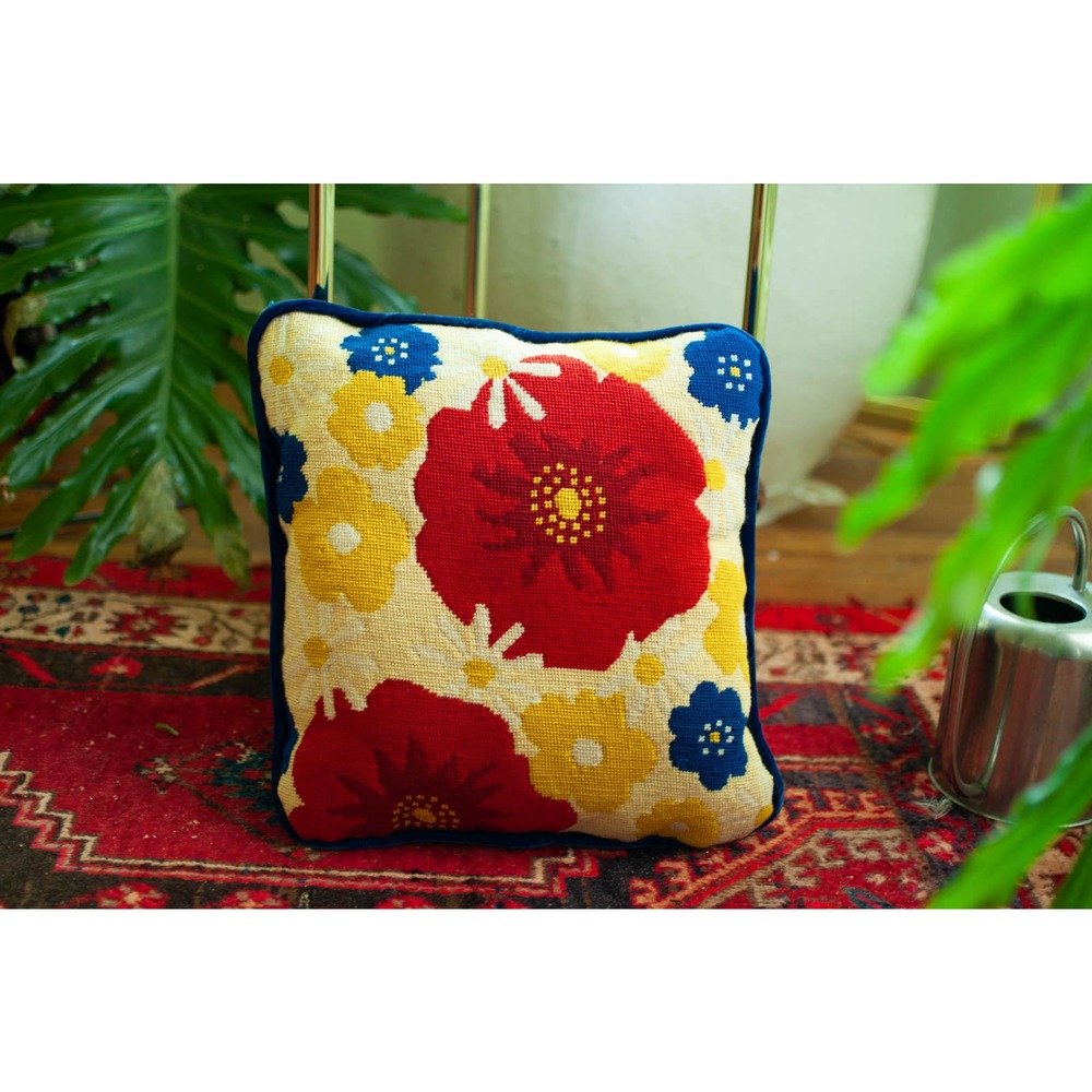 vintage 60s floral needlepoint velvet pilow
